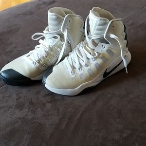 Nike Zoom Hyperdunk